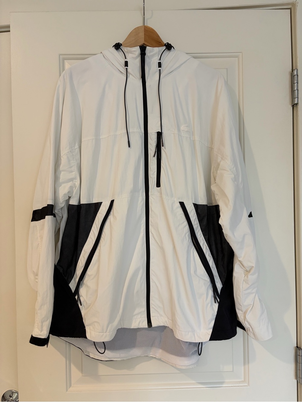 Lacoste Men's White & Black Hooded Windbreaker Jacket Size Large
